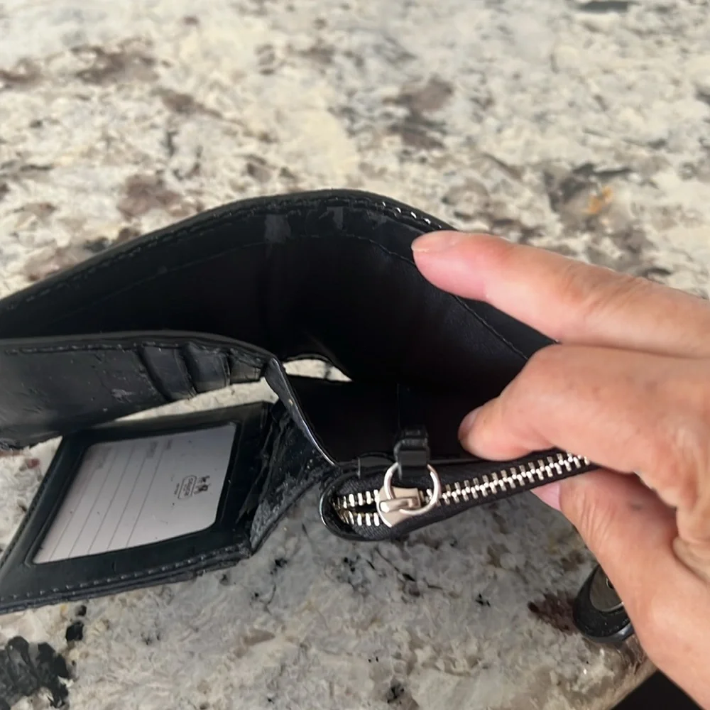 COACH Black Patent Leather Wallet - Picture 6 of 7